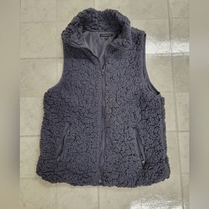 SALE 3 FOR $9 Gray Staccato Sherpa Vest Size Small